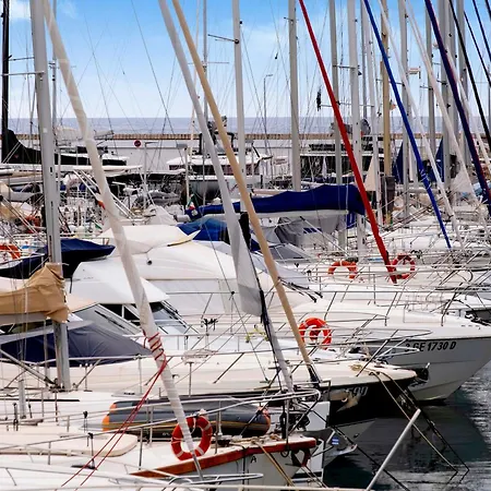 Casa vacanze - Piscine Et Vue Sur Le Port